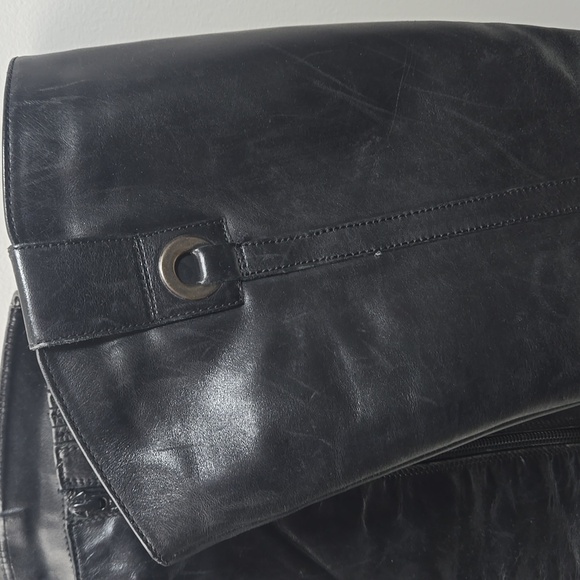 Clarks Tall Leather Zippered Black Boots - Picture 2 of 12